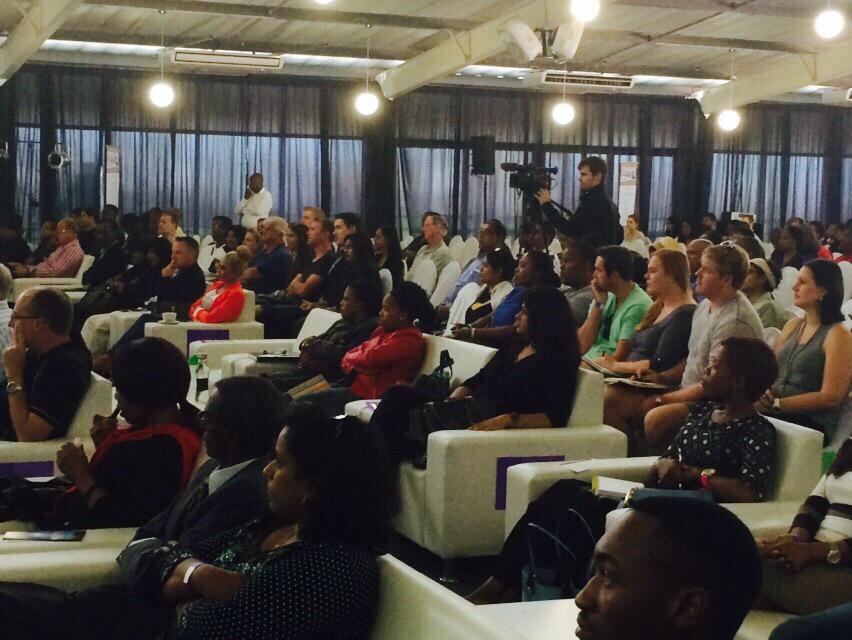 VAULTLifeApp's tweet photo. @Forbesdav charming the #RicherLife audience http://t.co/bM3WIFSctf