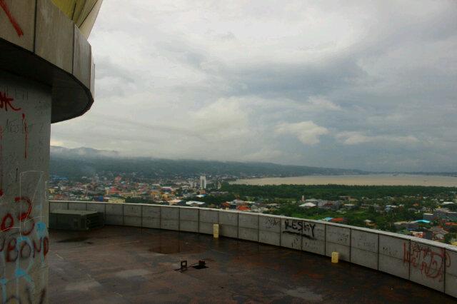 Akbarhaiqal18's tweet photo. Puncak tugu cc: @Kendari_Pics @kendari_online http://t.co/O1OsxQ34m1