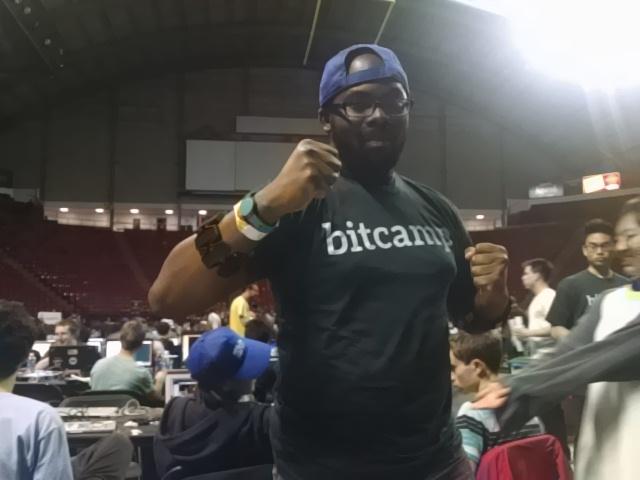 beatembots's tweet photo. Tweet @bitcmp & include #beatembots! The four hackers with the most RTs will get a chance to play with our creation! http://t.co/q0BbftFVWr