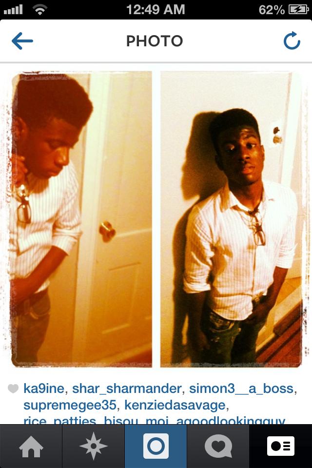 BruceKA9INE's tweet photo. Watch out brucey be birthday on Monday tunnnnup to the max!!!! 😁😂✌👌🔥💥💫 http://t.co/V2X436dLgB