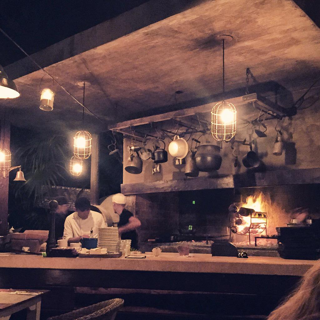 littlestarnyc's tweet photo. Wood fired = 👌 #tulum #mexication #sunnyisbetter #casabanana http://t.co/Uls4NZNrtE
