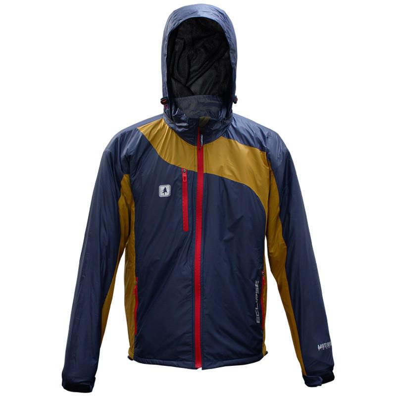 ConsinaJogja's tweet image. Jogja hujan, #consiners yg jomblo jangan ujan2an, nanti kedinginan gak ada yg meluk *eh. nih pake jaket Consina aja!