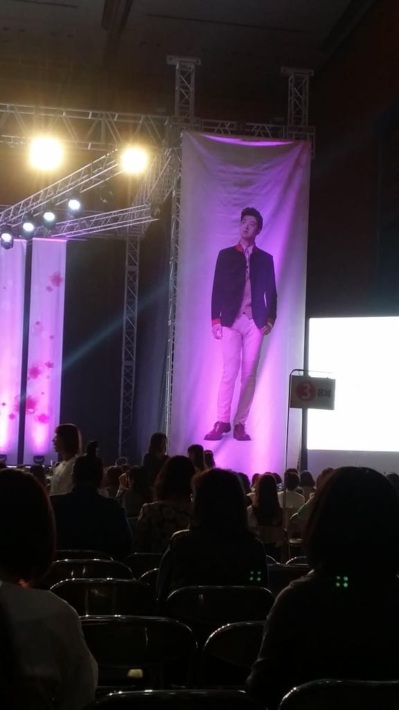 Embedded image permalink