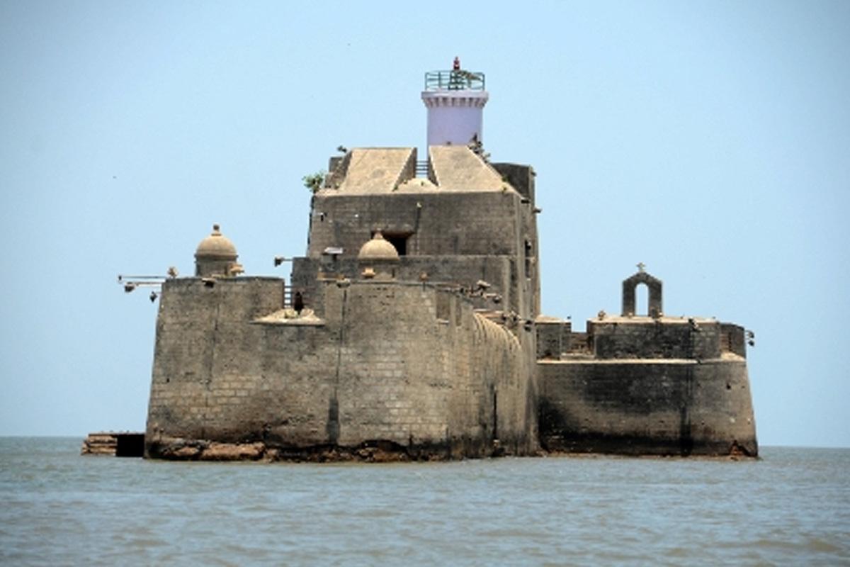 The famous island of Diu, which is the popular tourist destination of Gujarat ---  goo.gl/gf9alj