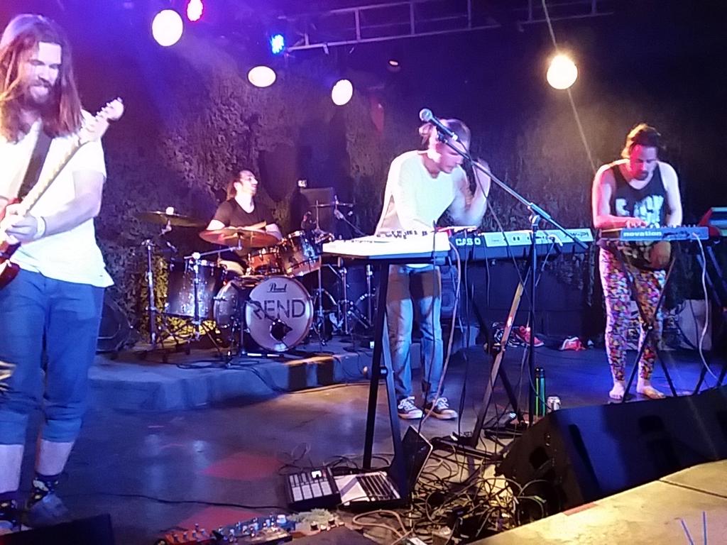 NSTAGHOST's tweet photo. Oh look it's @_KickupaFuss_ absolutely killing it http://t.co/4UyZPB5TEH
