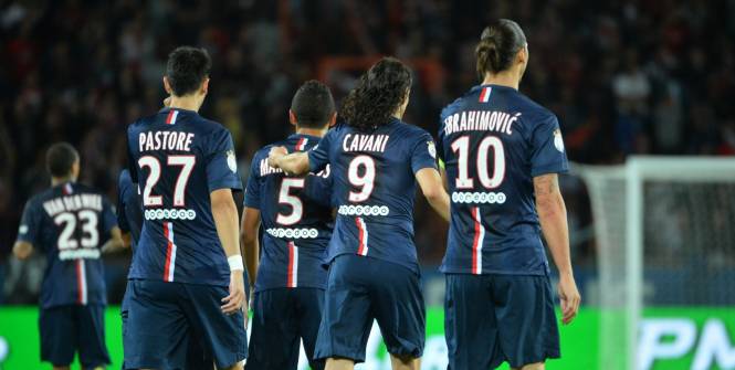 lequipe's tweet photo. Un triplé, un quadruplé ou rien du tout pour le PSG ? http://t.co/rPLSkjRyKb http://t.co/d9Zqu82V1K