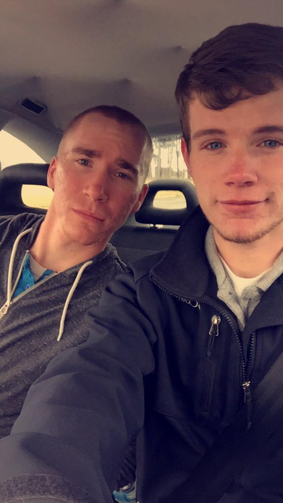 Topher112993's tweet photo. #MVP #GoodStuff #NorthernMi #Tigers #collegelife #bestfriends #hot #reunited http://t.co/oQbD0hva5V