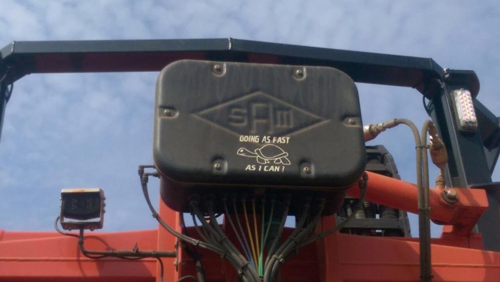 FarmersOfTheUK's tweet photo. Can you see the turtle?! This sticker is on the back of our sprayer! @CapelStAndrewFm #whowinstherace? #turtleorhare http://t.co/Dg1X6qJ5cC