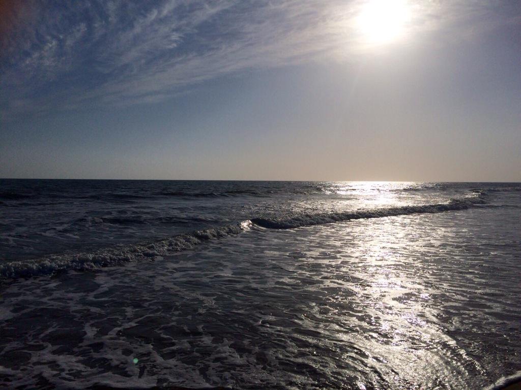 Today is the day!! Buenos días desde el paraiso! ✌️