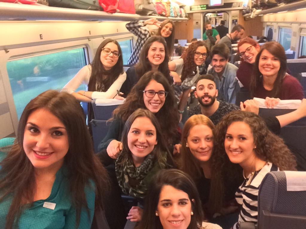 aiidamf's tweet photo. Nos vamos #Crucero2015 http://t.co/xtKEtiITLY