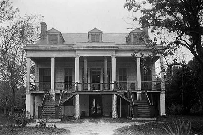 THESE 15 SCARIEST PLACES IN AMERICA ARE SURE TO GIVE YOU NIGHTMARES.  #12 YOU MUST SEE! goo.gl/4OF80e