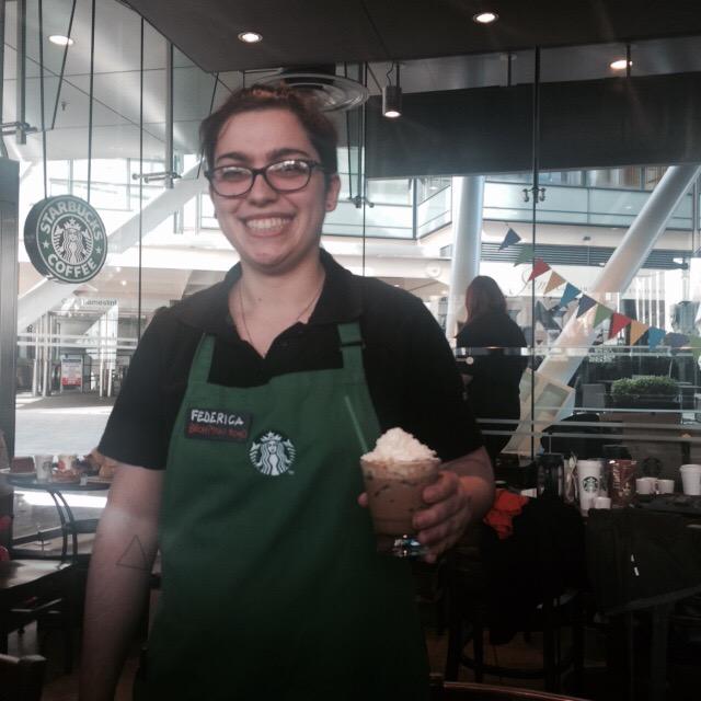 DavidArgent1's tweet photo. Federica from Brompton with an intense coffee and coconut experience , delicious beverage #baristachampionship http://t.co/FHWCzNMk8u