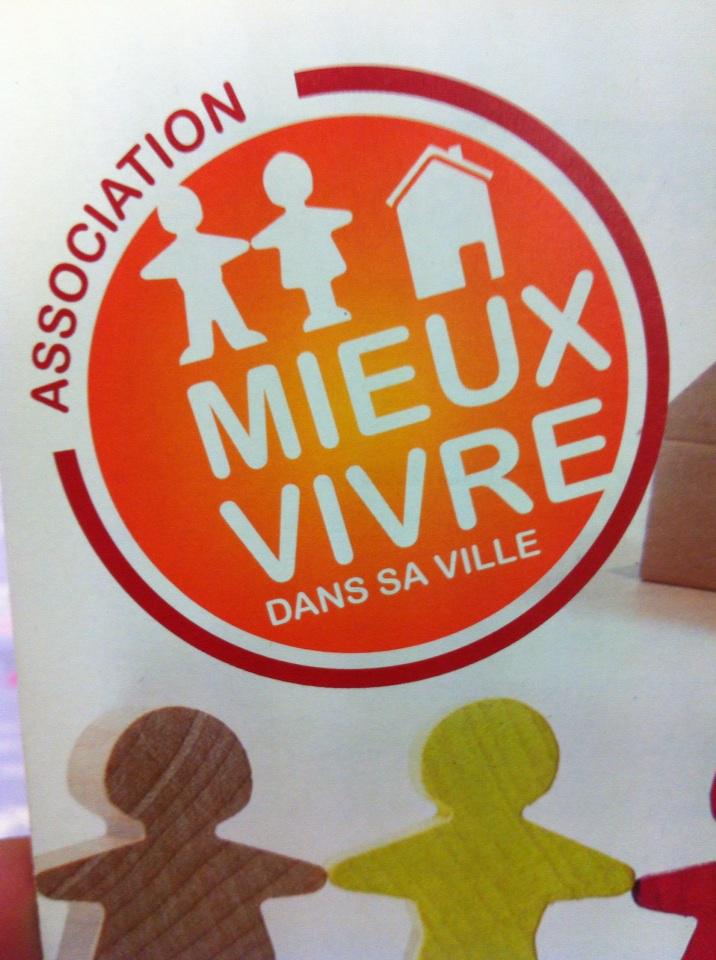 Timdupeloux's tweet photo. A l'échelle locale, les  #vacances de proximité animent le #Mieux Vivre dans sa ville ! http://t.co/s7KSzRdXu1