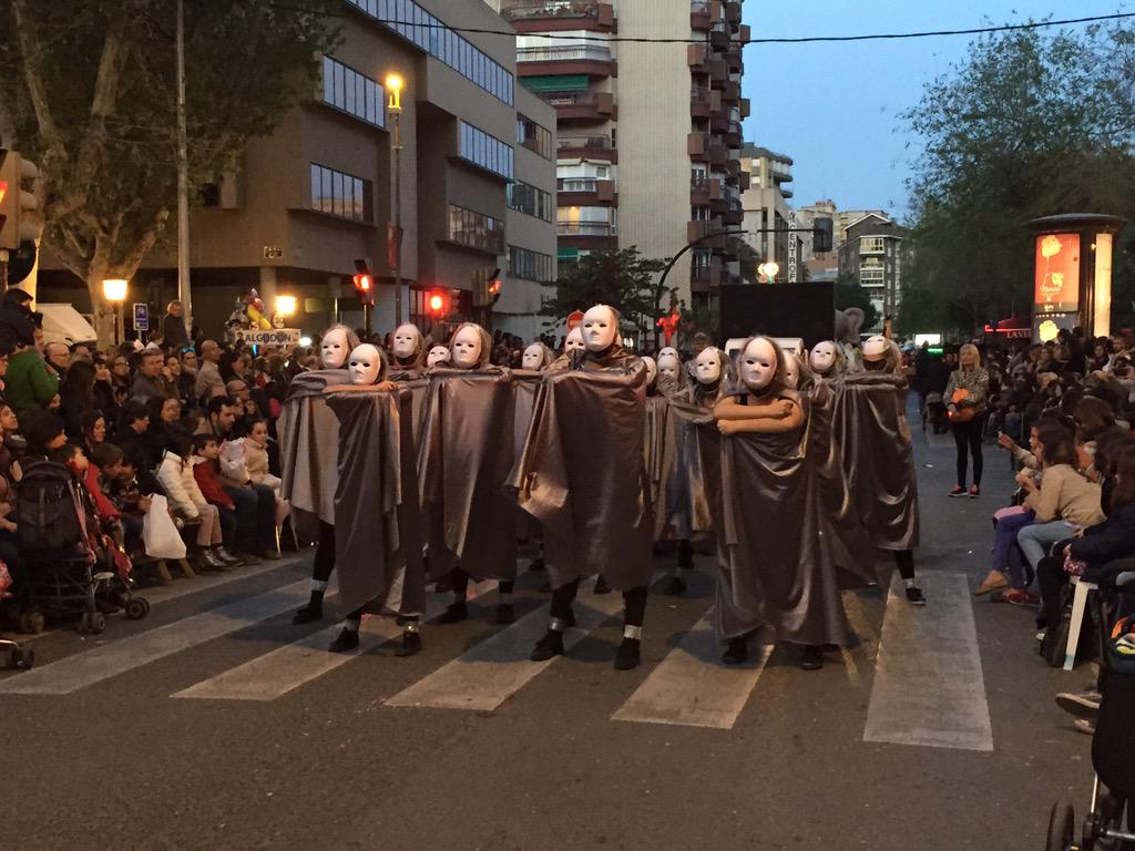 MarhyaCarsab's tweet photo. Enhorabuena a todos mis alumnos por el desfile en el testamento #Espextacular #BalletBuitrago http://t.co/suJp1M2UbG