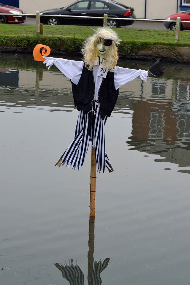 crownspectacle's tweet photo. Martham 
3rd &amp; 4th May. Scarecrow Festival and Yarn bombing, loads of stalls and activities to get involved in http://t.co/wyDsuL5sXg