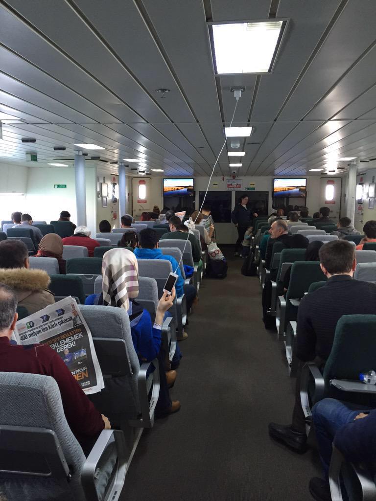 "Şarj tavanda bile olsa bulunuz, takınız"
Hz. Pil