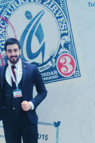 shnnnn_bs's tweet photo. #GTZ2015 #gencturkiyezirvesi http://t.co/we47RXJ5ss