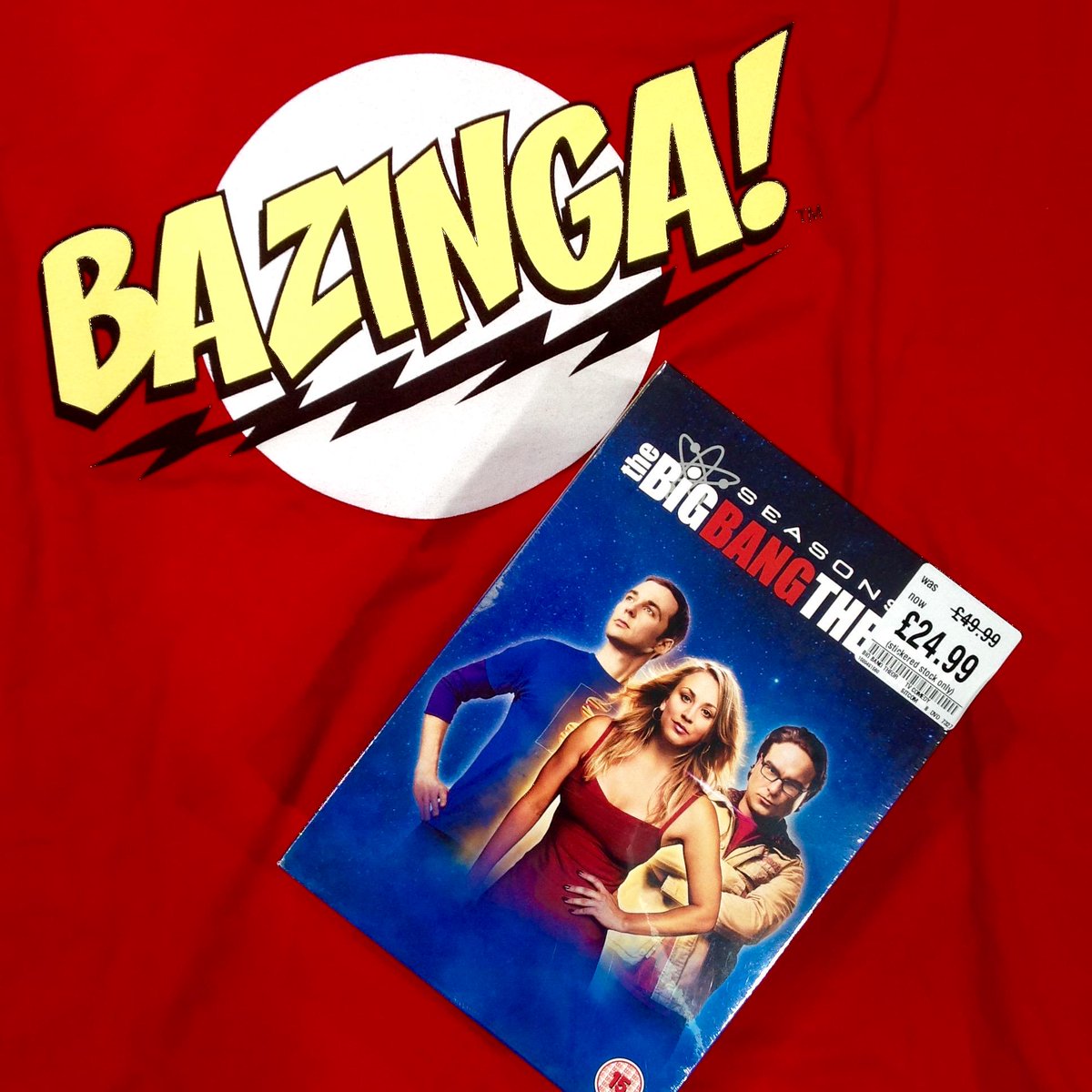 QuedamCentre's tweet photo. #dvdboxsets of your favourite #comedies on offer in @hmvYeovil #bigbangtheory #friends #familyguy http://t.co/fMaKYJyOwa
