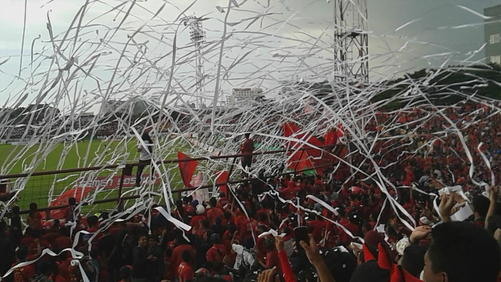 Kami persembahkan @Senikreasi_  utk semua @Maczman_Ori