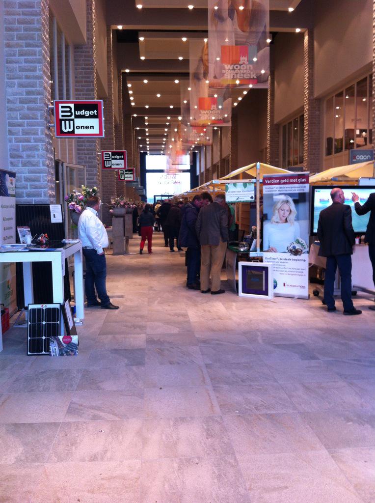 Gezellig druk op #woonbeurs SWF, <a href="/woonoffensief/">Woonoffensief</a>