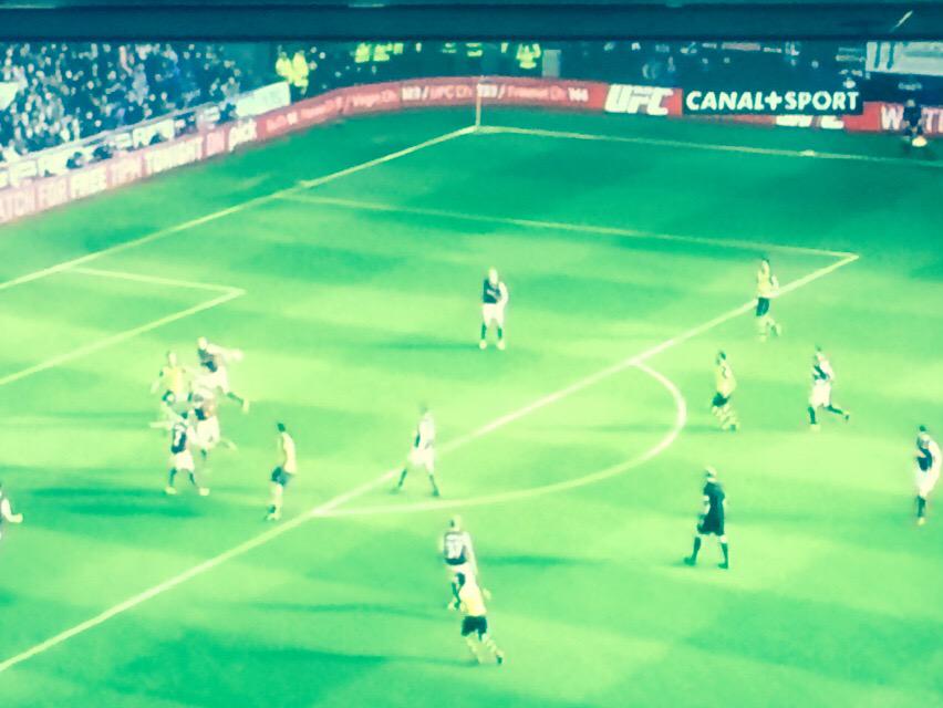 Dr_Xtrow's tweet photo. #HOZM est Alexis Sanchez sans hésiter http://t.co/UgnvwvjOe1