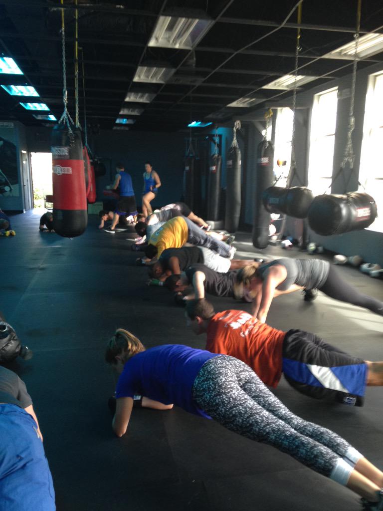 FastFitBoxing's tweet photo. http://t.co/I0tTcxe1VT