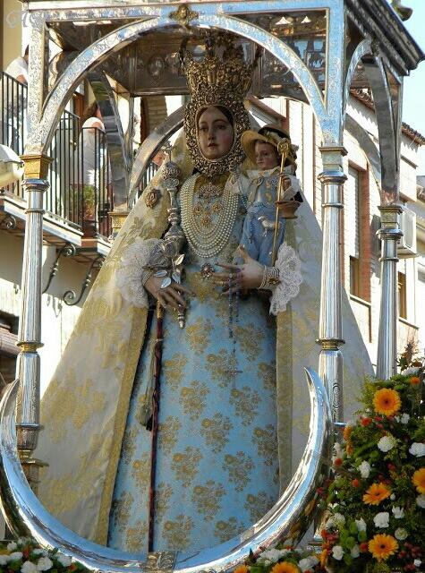 Aracelitanos's tweet photo. Domingo 19 de abril, romería de bajada de Araceli @adirecto @lacallecsr @PdC_ElBlog http://t.co/duoWtMiF1i