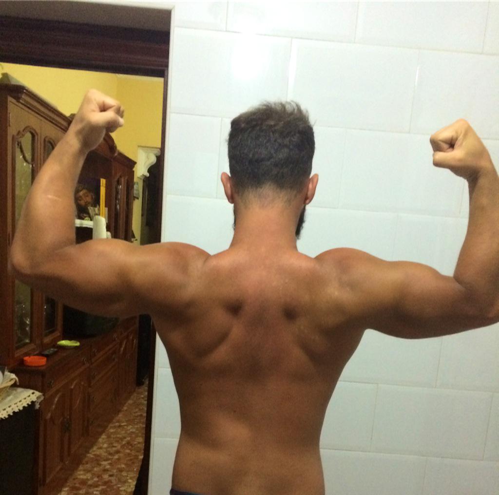 juanmapixoli's tweet photo. constancia dedicacion y sacrificio 😉 http://t.co/c0C79tgg8F