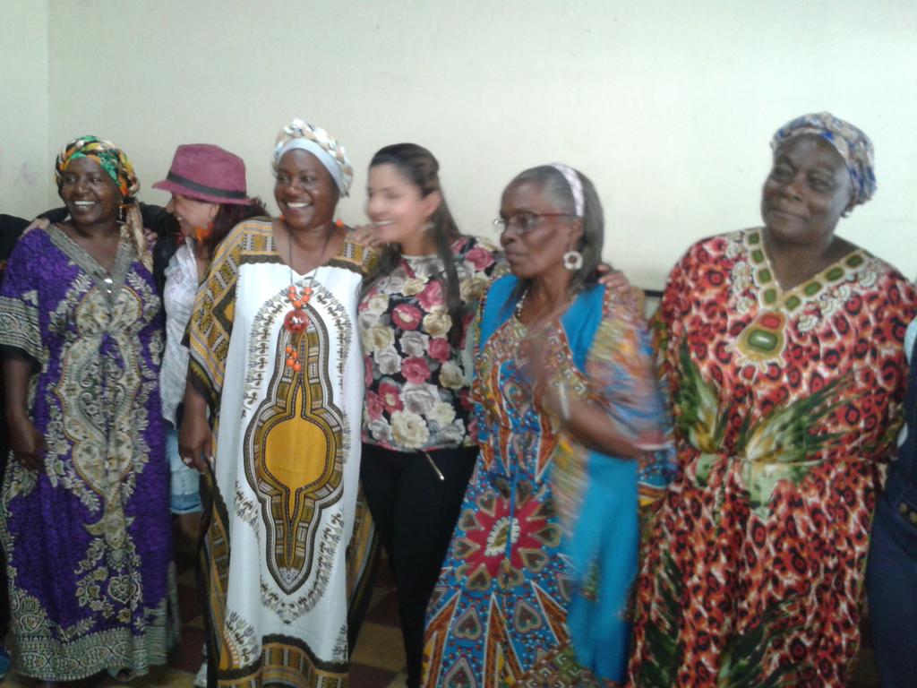 ANMujeres's tweet photo. @ANMujeres presente en Ciudad Bolivar con @Carnavalenguas Articula-acción Antioquia. http://t.co/GOIO4jm3DS