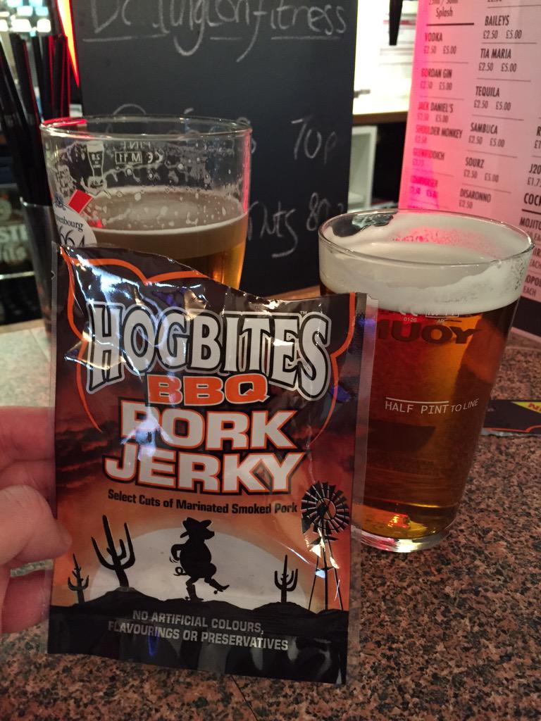 JamesNewitt's tweet photo. @DallingtonFit with #Hogbites #PorkJerky perfect with a pint @wwbeefjerky weekend started well http://t.co/IlFTaqCiBF