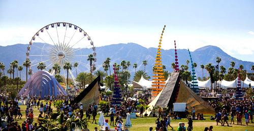 cchillzone's tweet photo. Take me to Coachella please 😍✨🌴🎡 http://t.co/slLo8IQvPY