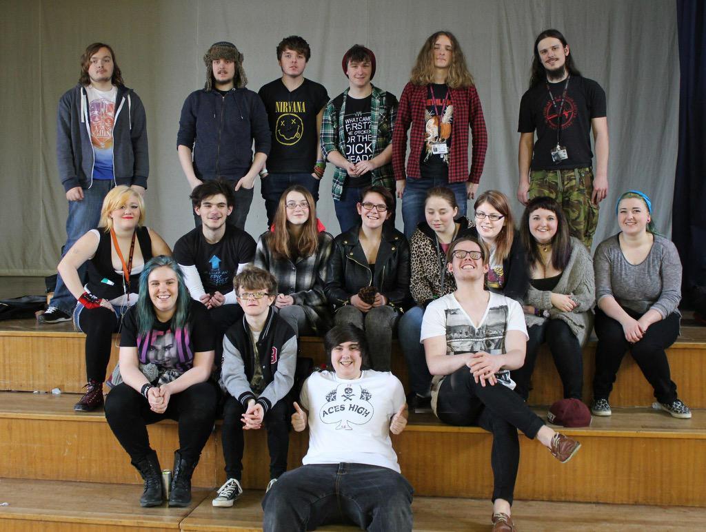 ManDownpPro's tweet photo. A bit late but we all had an amazing 6 days performing for different schools/colleges! Thank you all! http://t.co/tt1AIoALEF