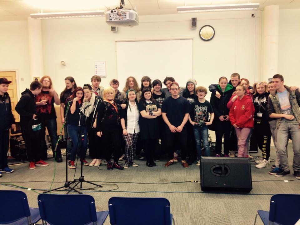 ManDownpPro's tweet photo. A bit late but we all had an amazing 6 days performing for different schools/colleges! Thank you all! http://t.co/tt1AIoALEF