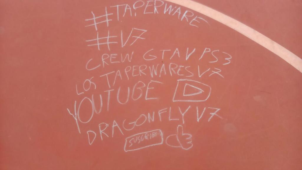 DragonflyV7's tweet photo. #spam en el parque #taperware #v7 #youtube #gtavonline #GTAOnline http://t.co/bIKfU3m9AO