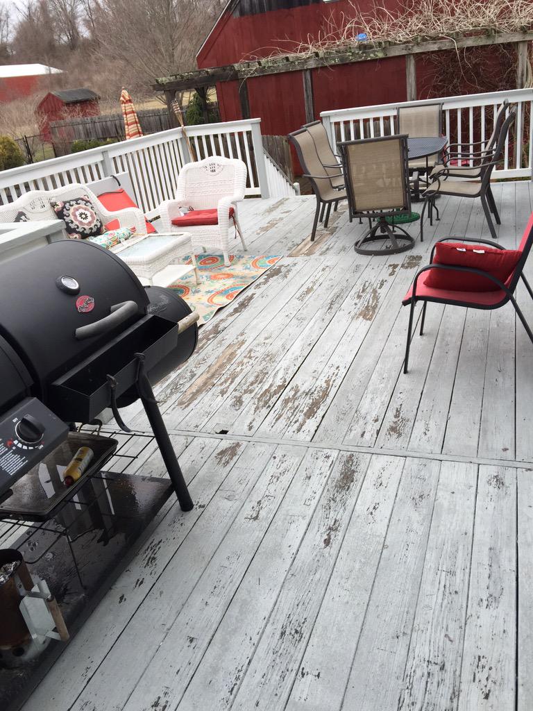 860benjamin's tweet image. #rustoleum #homedepot #deckover #rustoleumstinks