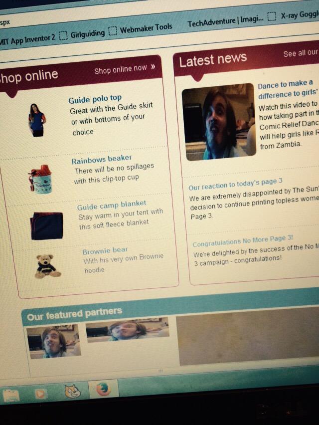 rhiannon1220's tweet image. having a very productive day at camp 😂 @pewdiepie