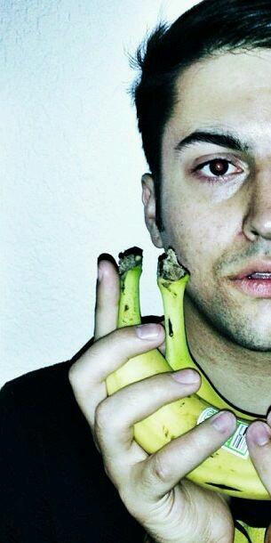 FreakinSup3rFly's tweet photo. Superfruit: the best show on the internet http://t.co/sJTPTFHZLa