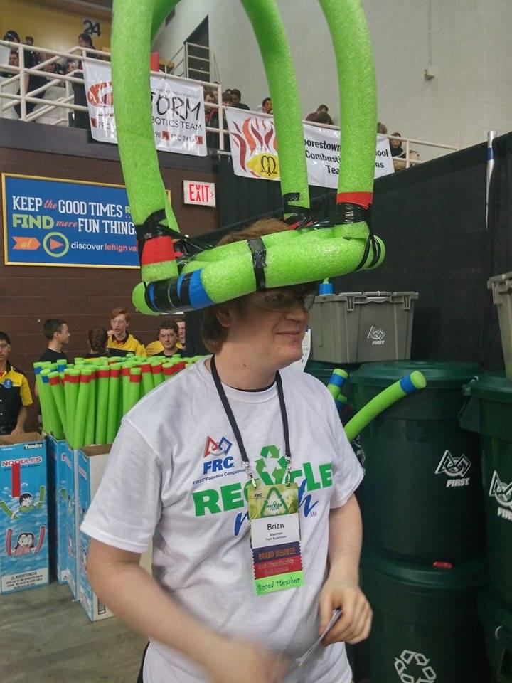 FRC708's tweet photo. #dearFieldSupervisor wearing a Po No hat! #MARChamps #OMGRobots http://t.co/OgxRZeWZBg