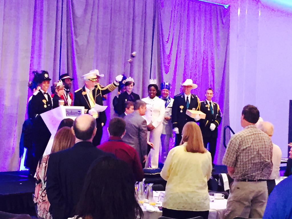 BrianneMeszaros's tweet photo. Was just knighted. Um, that's a first. #MNAM2015 http://t.co/W9I1hcNizK