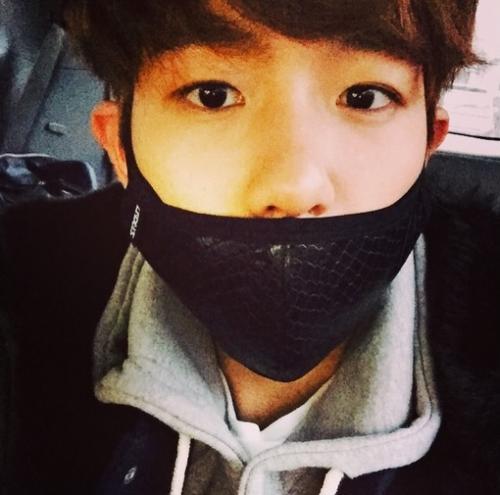 baekmurf's tweet photo. @Xociest yeol juga gak kalah cantik :p baeki tamoan liat nih :p http://t.co/PZE2URADm5