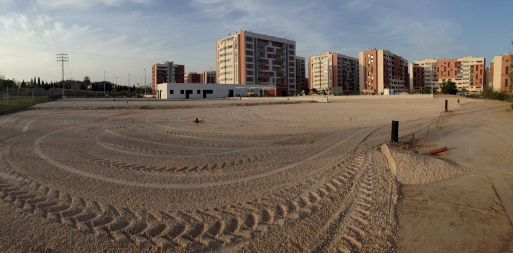 sportJFutura's tweet photo. Próxima inauguración del centro deportivo Sport Joven Futura en Espinardo,Murcia. #🎾⚽️🏀👍🏼 http://t.co/vmd7BXBCd1