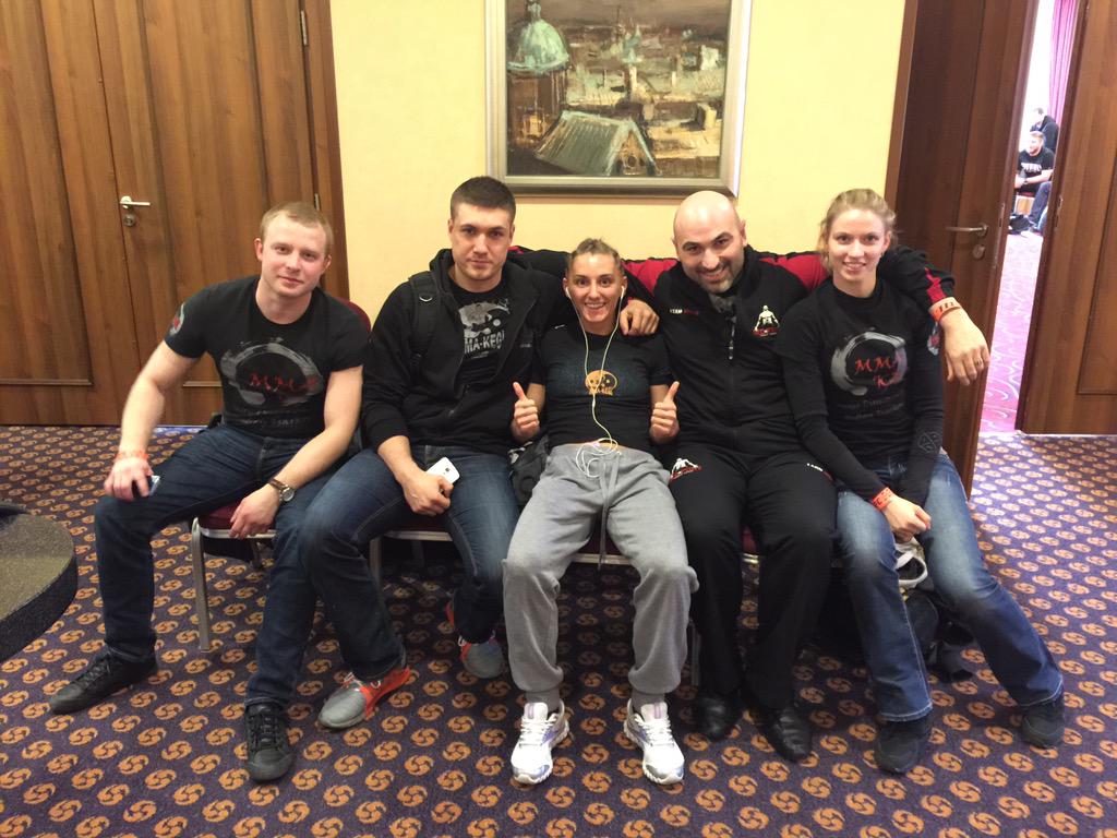The team is getting ready. #ufc #UFCKrakow