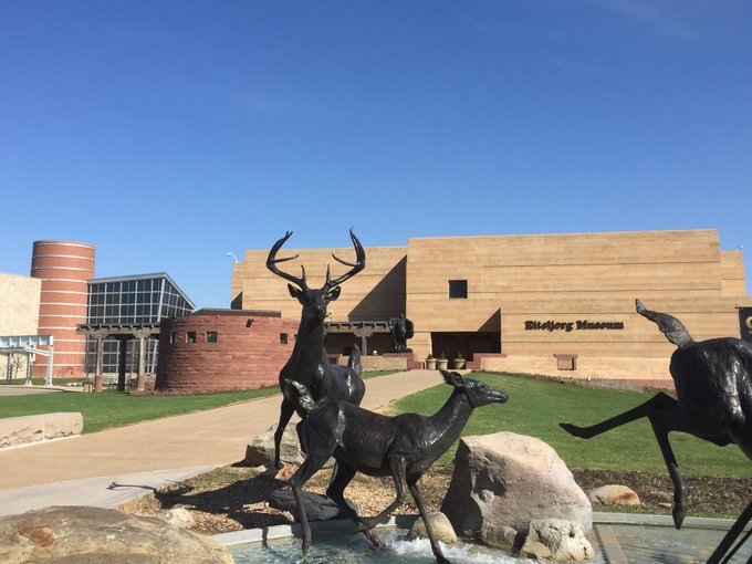 I'm at @EiteljorgMuseum of American Indians &amp; Western Art in Indianapolis, IN https://t.co/pLpaT7bP0b<a class="tags" target="_blank" title="On Twitter" href="/?out=eyJ0eXAiOiJKV1QiLCJhbGciOiJIUzUxMiJ9.eyJpYXQiOjE3MjQ2NzAxMzIsImlzcyI6InR3cG9ybnN0YXJzLmNvbSIsIm5iZiI6MTcyNDY3MDEzMiwiZXhwIjoxNzU2MjA2MTMyLCJyZWRpcmVjdF91cmwiOiJodHRwczovL3R3aXR0ZXIuY29tL0VpdGVsam9yZ011c2V1bSJ9.-yCAQBNNtKJ_qmWrruhHvu2iPHmAmZtT4ywVU6BnfNBOVjk-9QFWntfTdDX1PYGJllf2lAxmr_nCD9GghTXzDA">@EiteljorgMuseum</a><a href="/tag/throwbackthursday"class="tags"><span>#throwbackthursday</span></a><a href="/tag/outdoor"class="tags"><span>#outdoor</span></a><a href="/tag/milf"class="tags"><span>#milf</span></a>