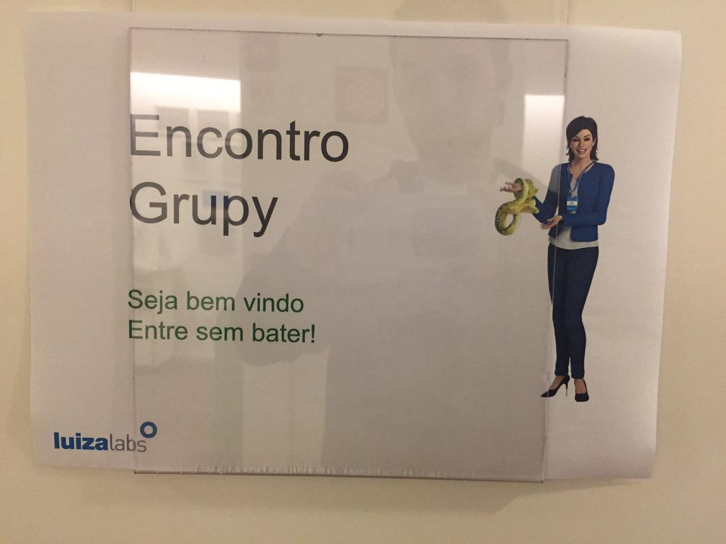 luizalabs's tweet image. #grupysp #python