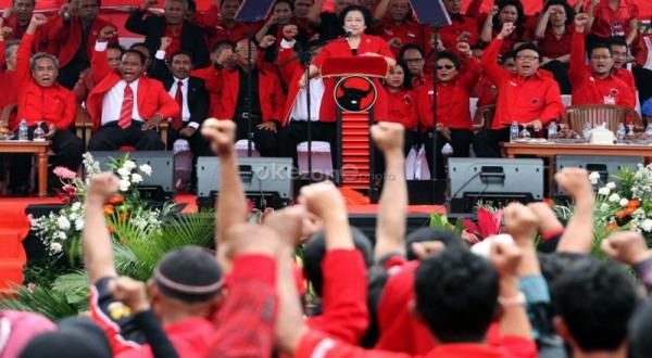 Kongres IV PDIP Hasilkan Tujuh Sikap Politik #ExperienceTheZone okz.me/SWbo