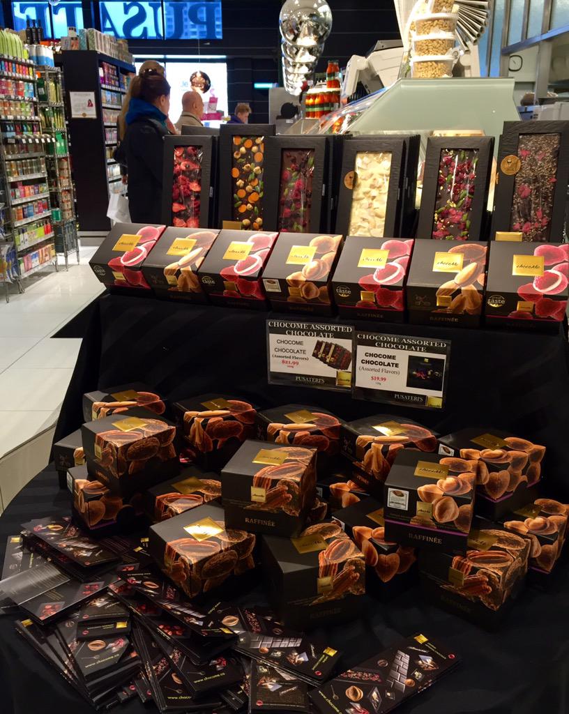 chocoMeCanada's tweet photo. Hello @PusaterisFoods the Bayview location. Today free chocoMe sampling! @gaborchocolate @DanLoszman http://t.co/mAIELC7wpn