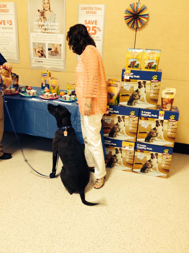 TempleManager's tweet photo. #PetParenthood #eastplains #PetSmartEvent http://t.co/HZYyrjlUxh
