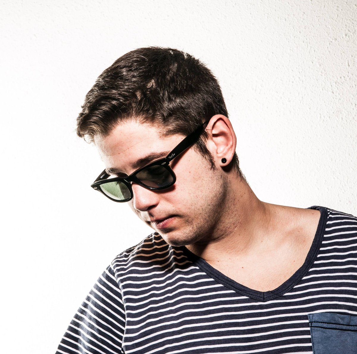 DiscotecaSlava's tweet photo. PANA y RE:BORN.
SerΓ‘n nuestros djs invitados a la #technoslava que junto con MILUTXO nos harΓ‘n pasar una buena noche! http://t.co/H7tqOYyjne