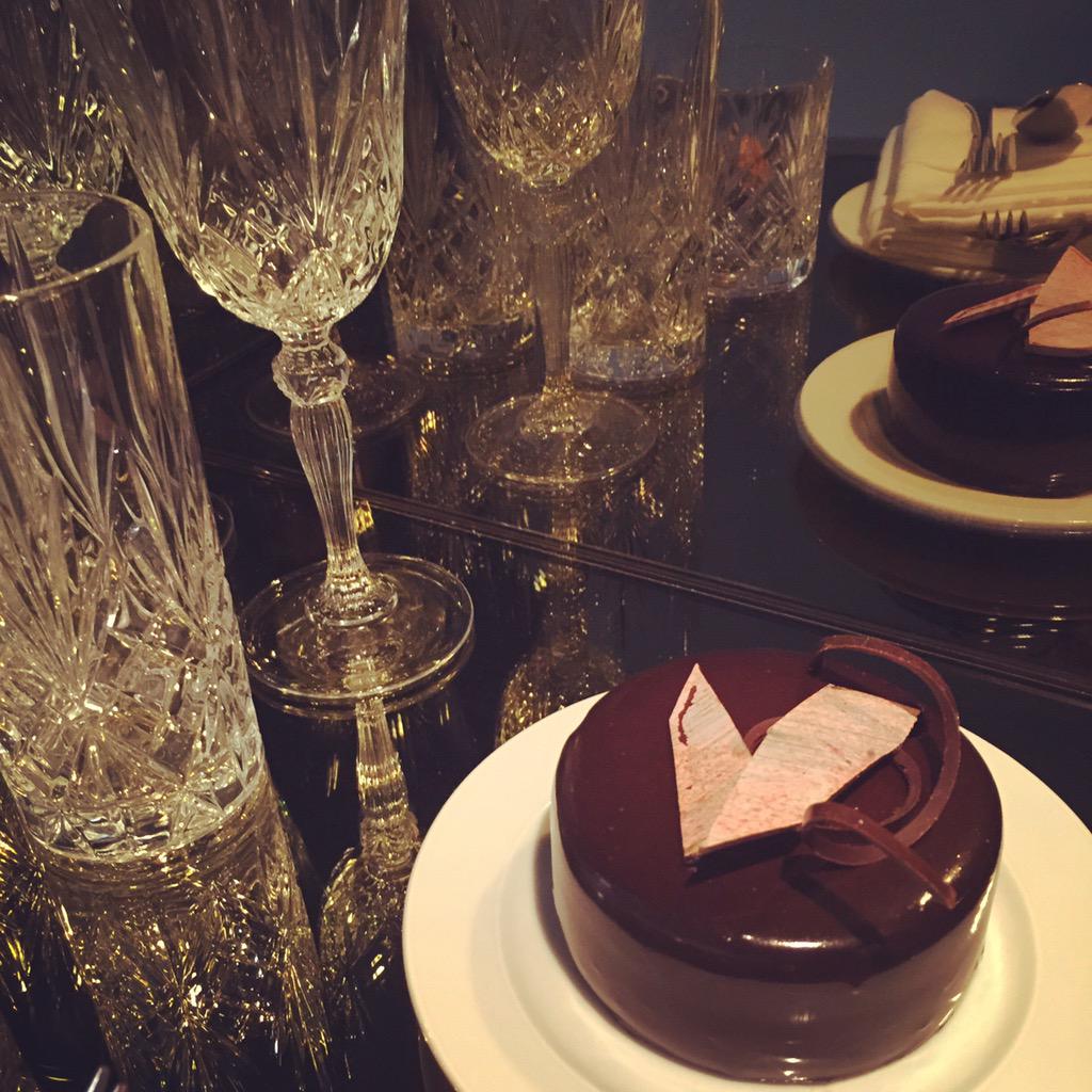 AnneMoore78's tweet photo. The most amazing time at @MondrianLDN celebrating my birthday #hotels #southbank thank you 💕💕💕 http://t.co/b0g9RhSWMk