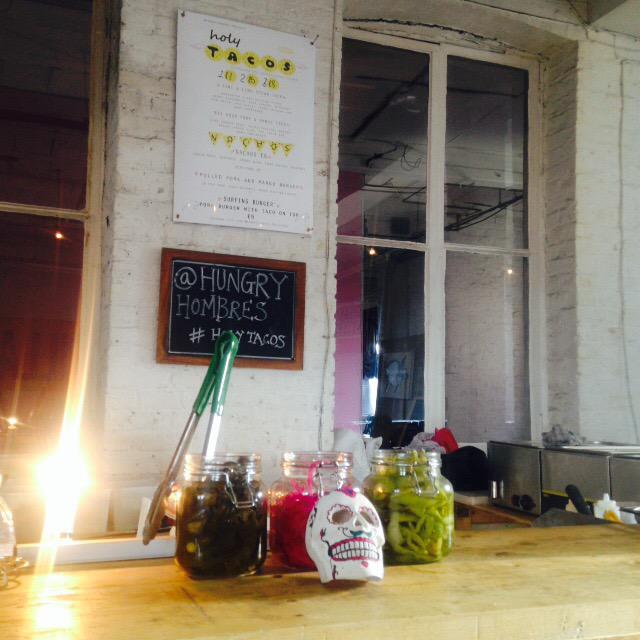 hungryhombres's tweet photo. @Guerrilla_Eats holy tacos have arrived ! http://t.co/aDimHUfFtH